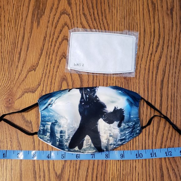 NWOT Black Panther Reusable Adjustable Face Mask with Filter - Picture 2 of 3